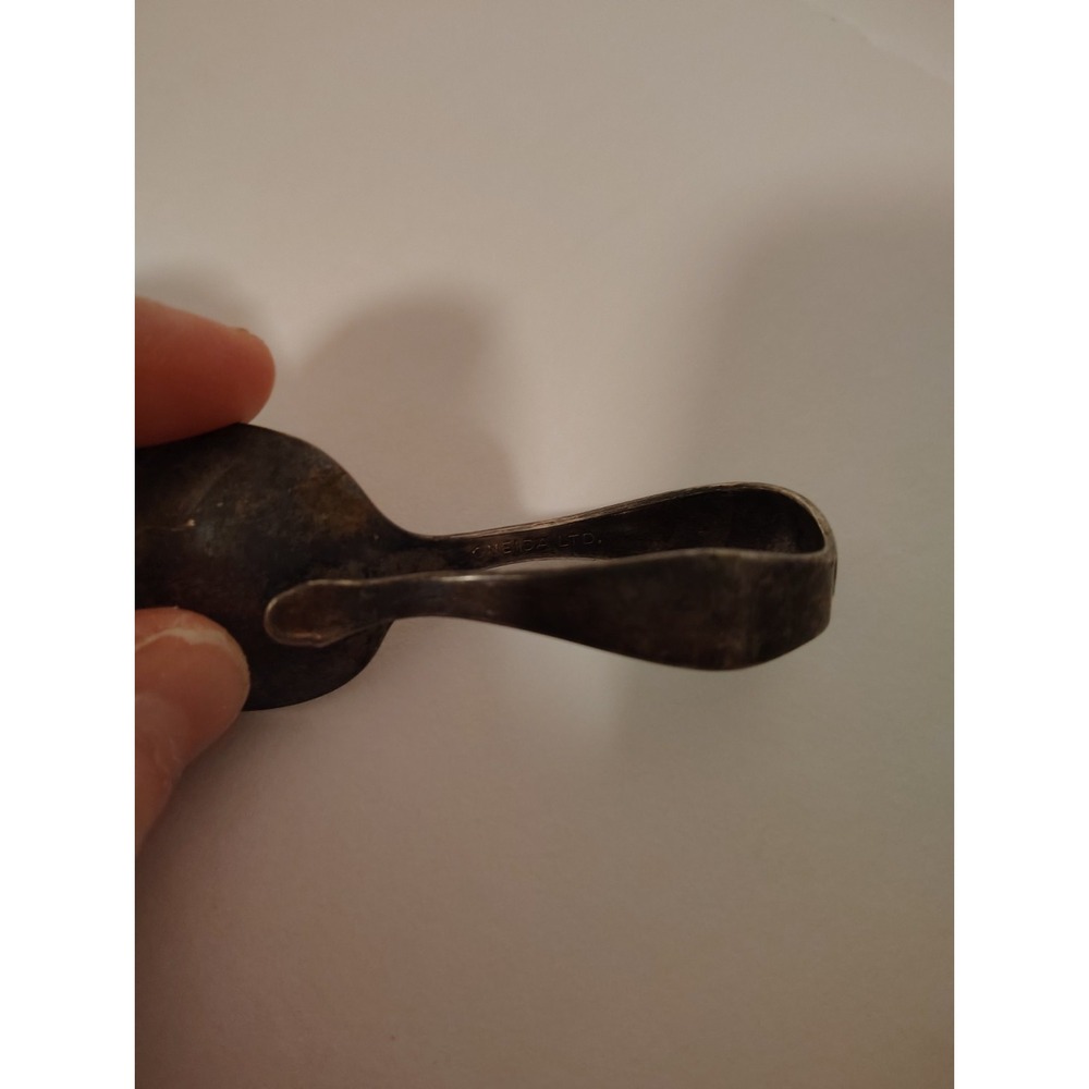 Vintage baby Spoon WM. A. Rogers silver-plated manufactured by Oneida Ltd - Picture 8 of 8